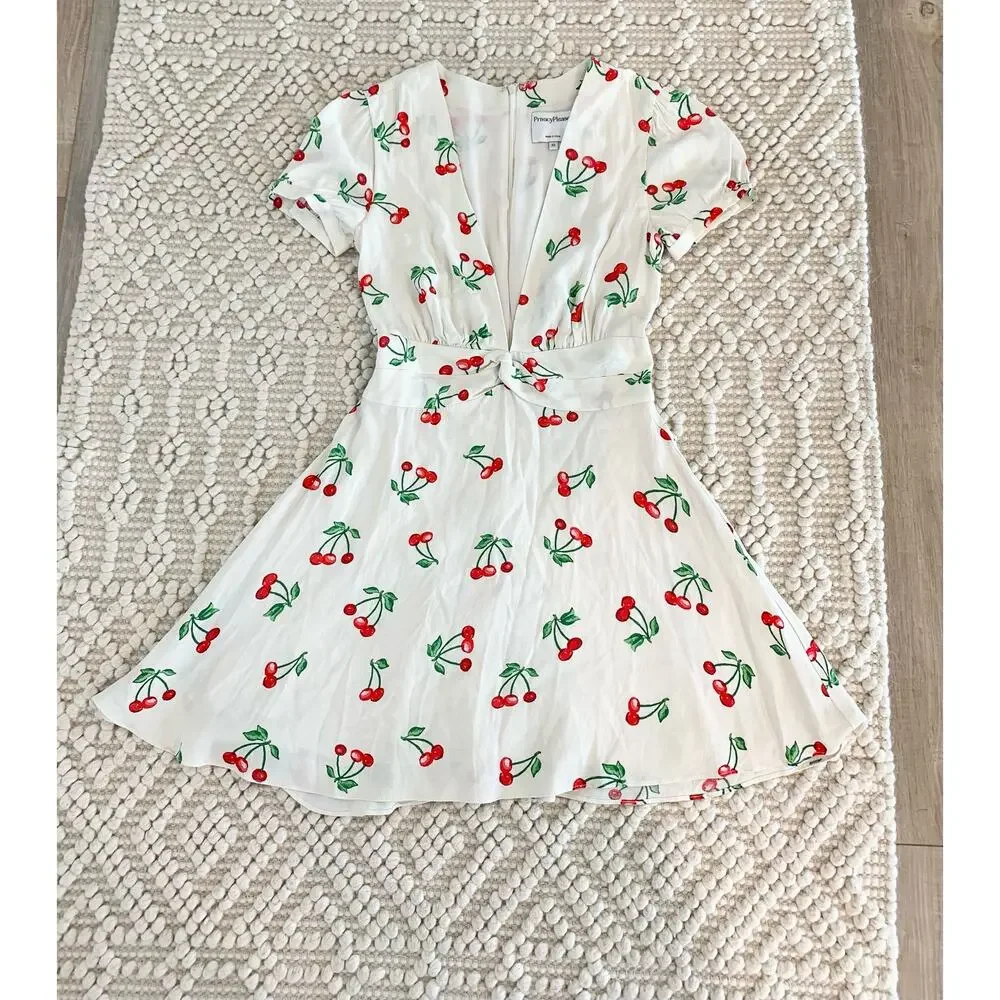 Revolve Privacy Please Wilmar Mini Cherry Dress Red
Cream Size Extra Small XS - Picture 4 of 6